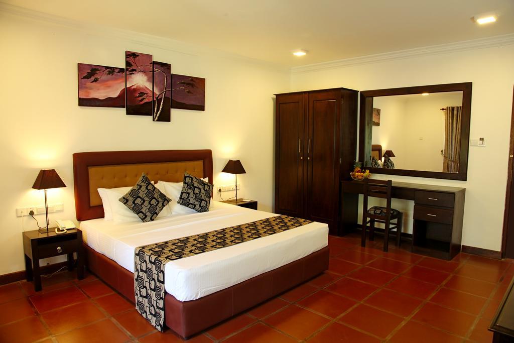 Oreeka - Katunayake Airport Transit Hotels Room photo